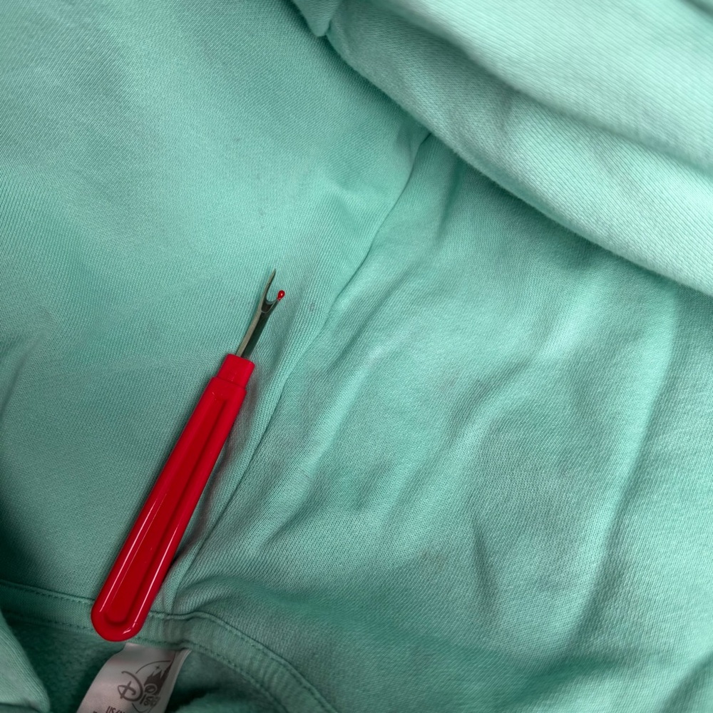 Disney World Hoodie with Mickey Mouse *Stain* - Picture 8 of 9